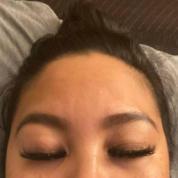 Glamour | Voluminous 3D Eyelashes | 100 % Real Mink Lashes | Cruelty Free - Picture 6 of 7